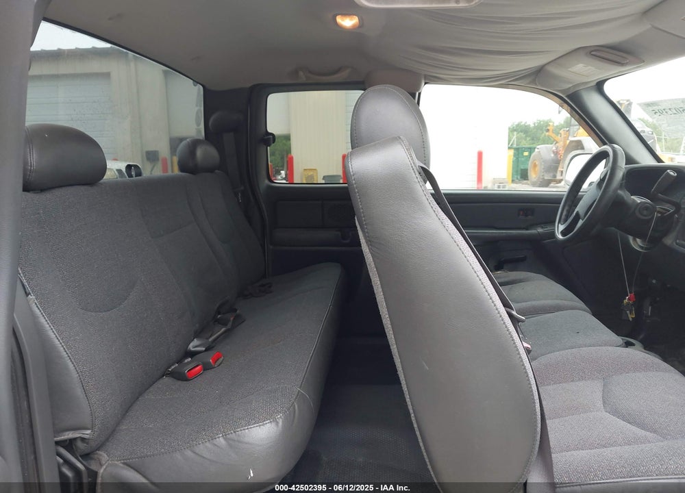 2004 GMC SIERRA 1500 WORK TRUCK VIN: 1GTEC19T64Z208661