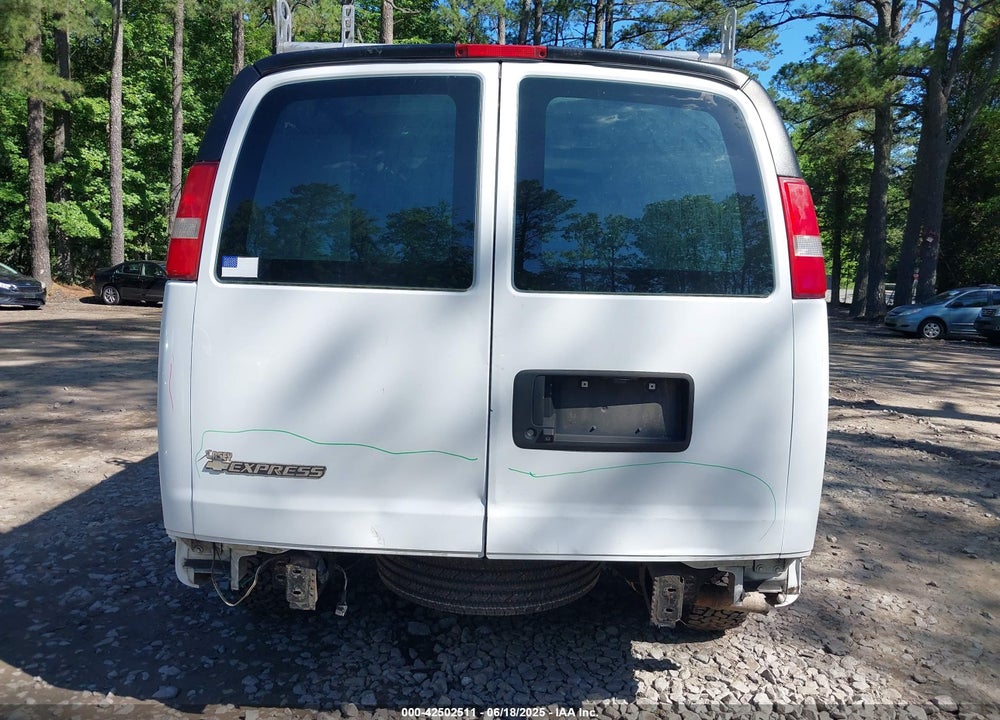 2017 CHEVROLET EXPRESS 3500 WORK VAN VIN: 1GCZGHFF9H1136193