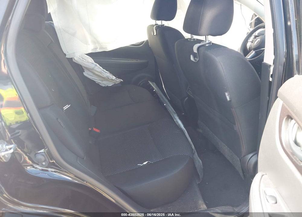 2020 NISSAN ROGUE SPORT VIN: JN1BJ1CW8LW367647