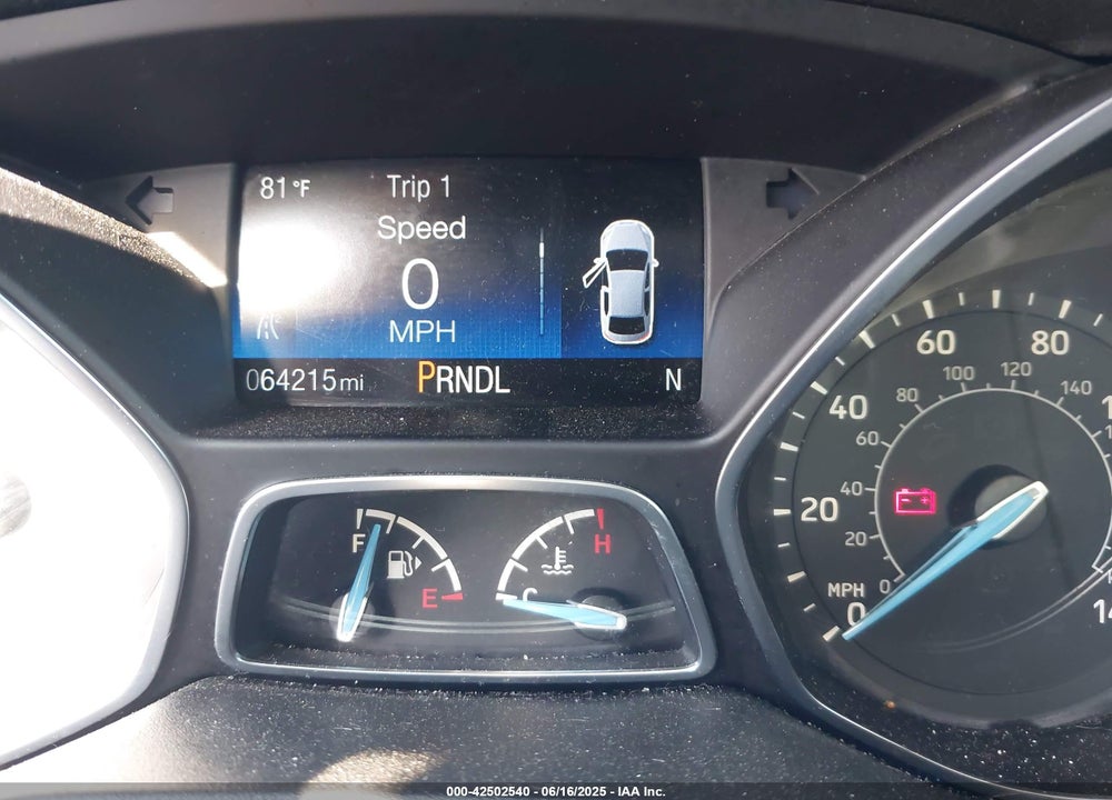 2018 FORD FOCUS SE VIN: 1FADP3F24JL256204