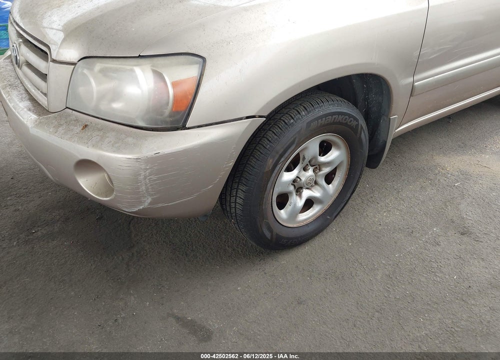 2004 TOYOTA HIGHLANDER VIN: JTEDD21A440098220
