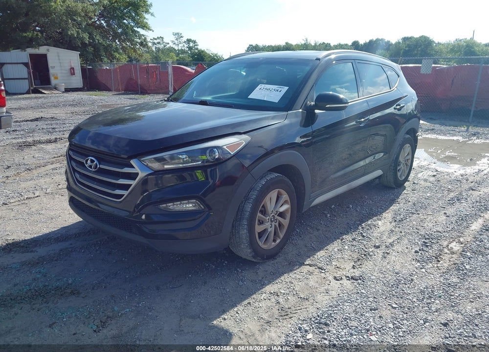 2017 HYUNDAI TUCSON SE PLUS VIN: KM8J33A43HU363178
