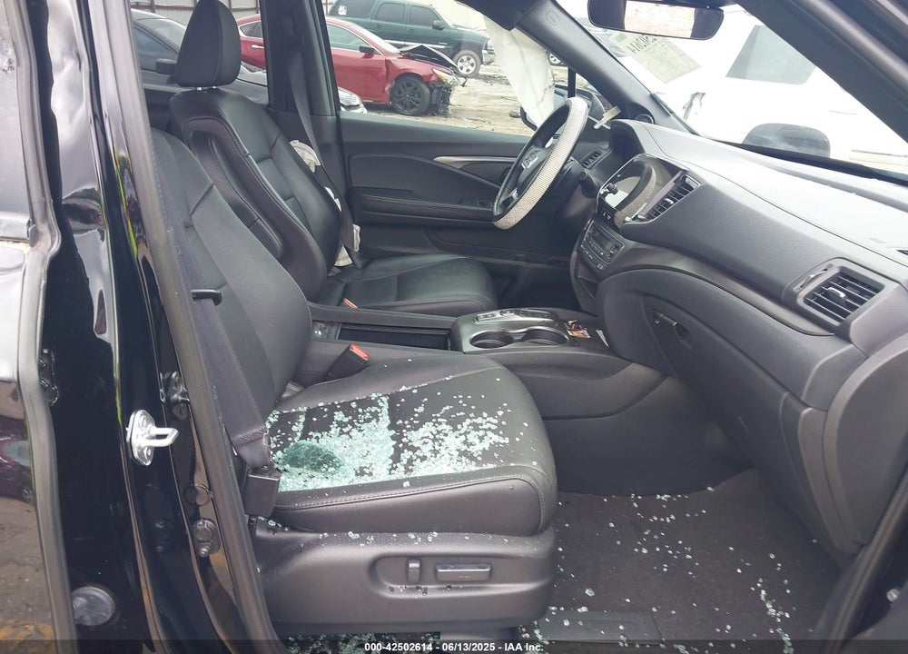 2023 HONDA PASSPORT VIN: 5FNYF8H56PB009779