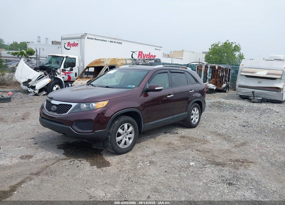 2013 KIA SORENTO VIN: 5XYKT4A27DG354847