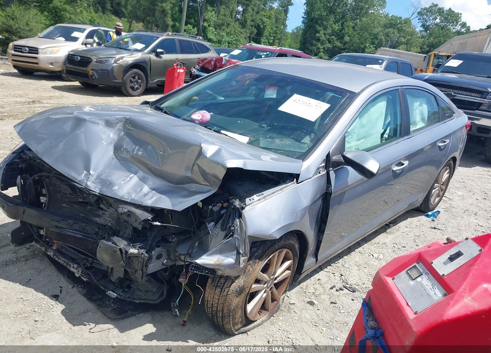 2016 HYUNDAI SONATA VIN: 5NPE24AF6GH302870