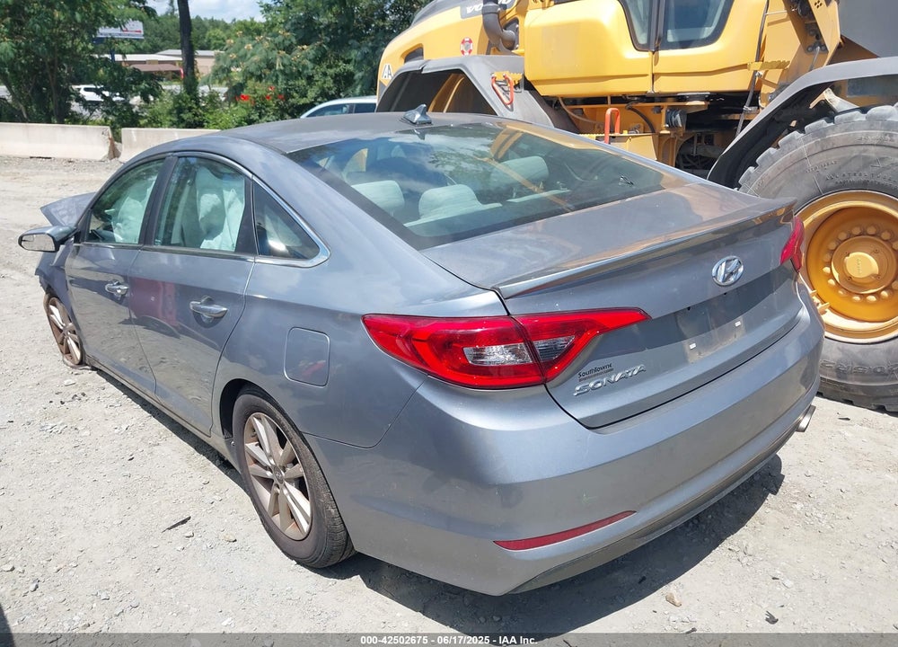 2016 HYUNDAI SONATA VIN: 5NPE24AF6GH302870