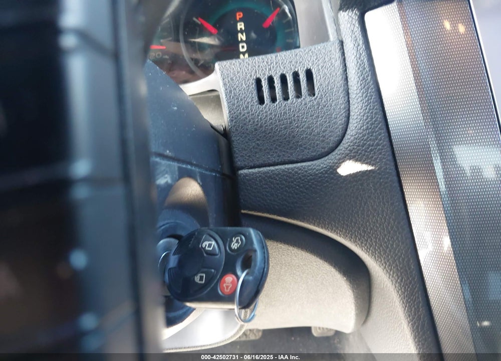 2010 FORD FUSION VIN: 3FAHP0JG8AR263094