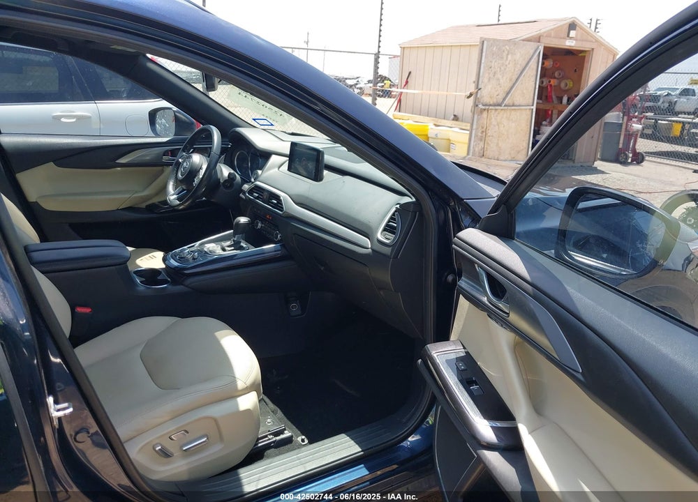 2018 MAZDA CX-9 VIN: JM3TCADY9J0200085