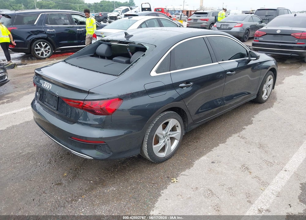 2022 AUDI A3 VIN: WAUAUDGY8NA075426
