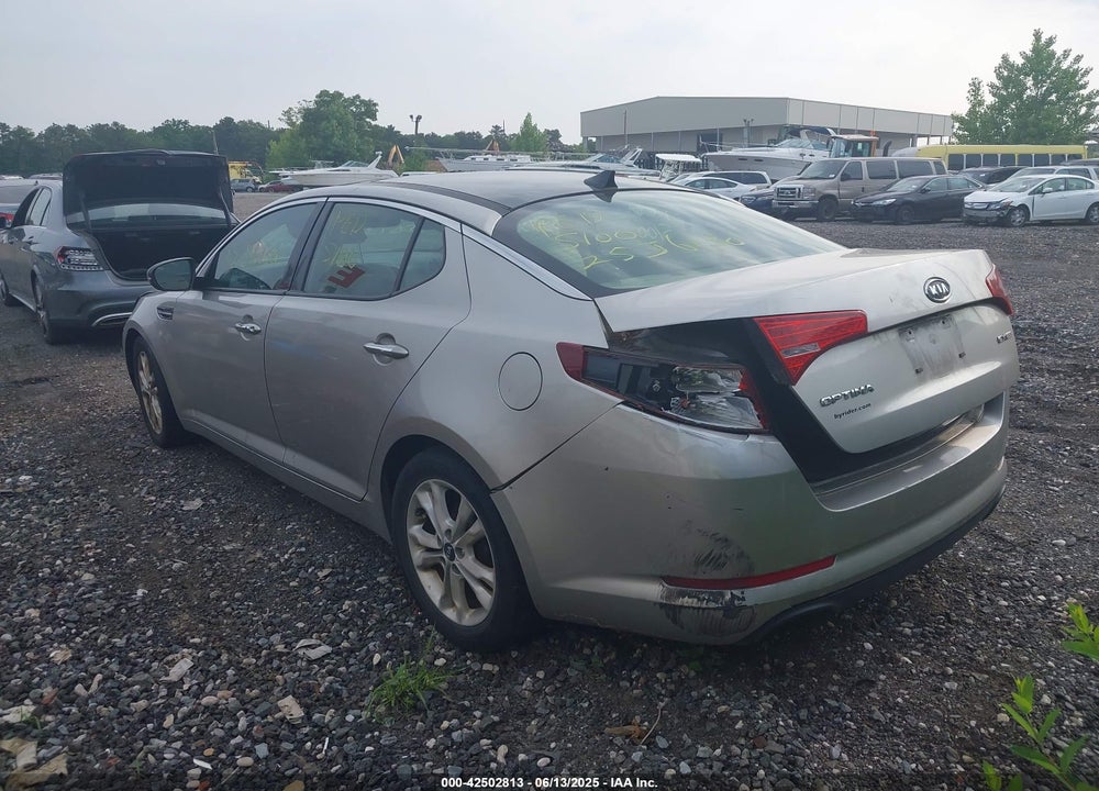 2011 KIA OPTIMA VIN: KNAGN4A72B5179860