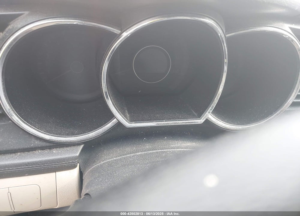 2011 KIA OPTIMA VIN: KNAGN4A72B5179860
