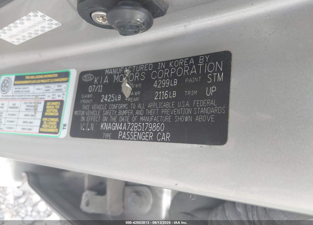 2011 KIA OPTIMA VIN: KNAGN4A72B5179860