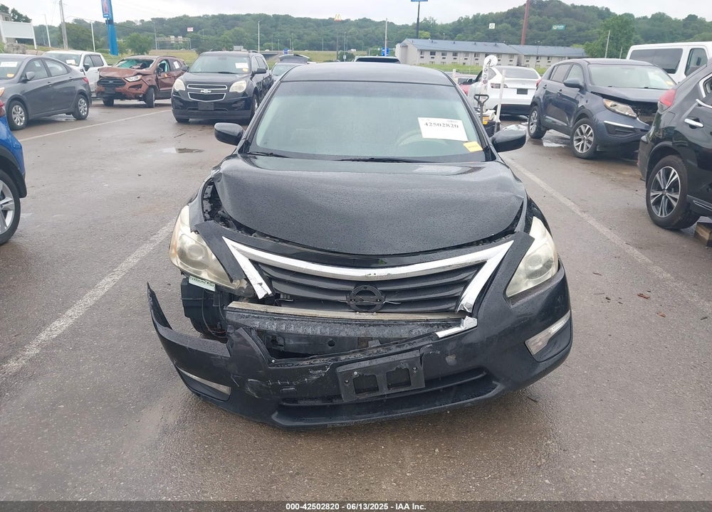 2014 NISSAN ALTIMA 2.5 S VIN: 1N4AL3AP8EN242009