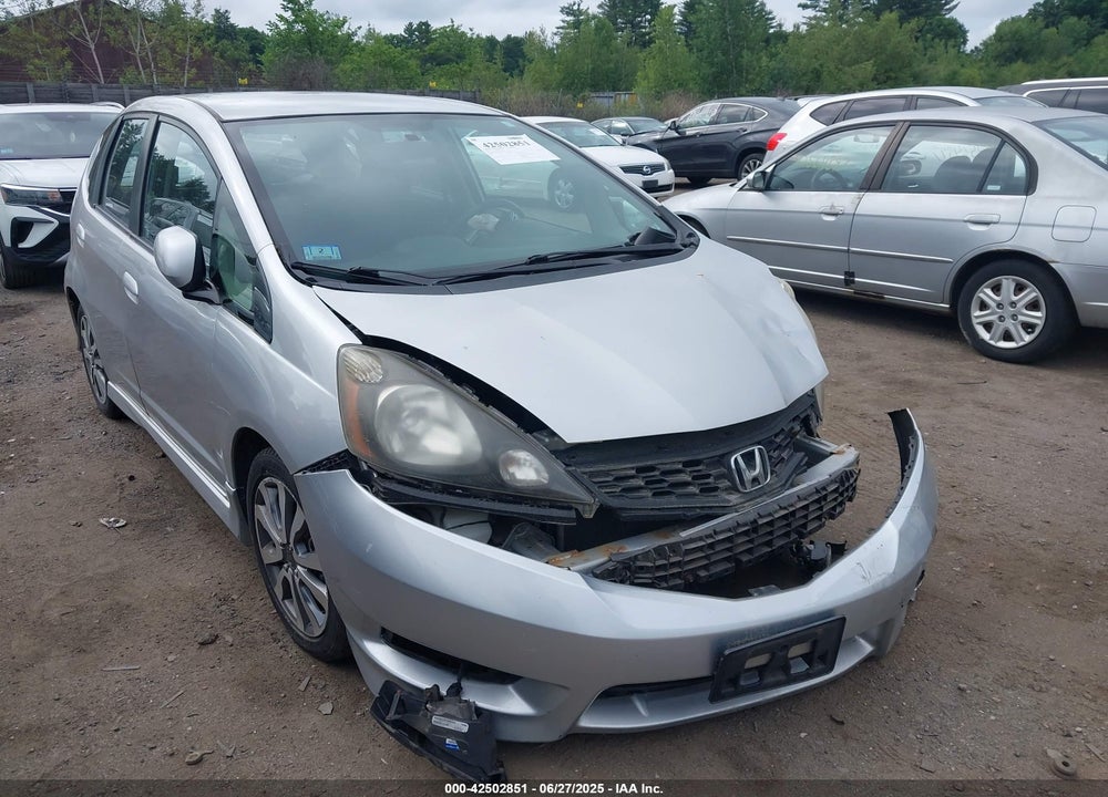 2012 HONDA FIT SPORT VIN: JHMGE8H5XCC016044