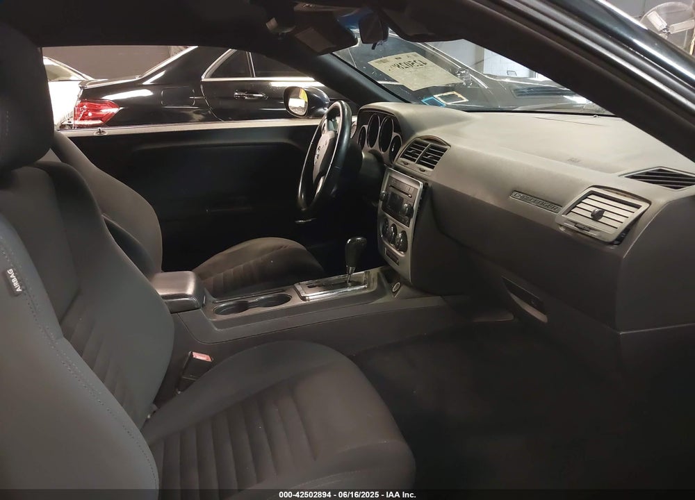 2013 DODGE CHALLENGER VIN: 2C3CDYAG2DH501408