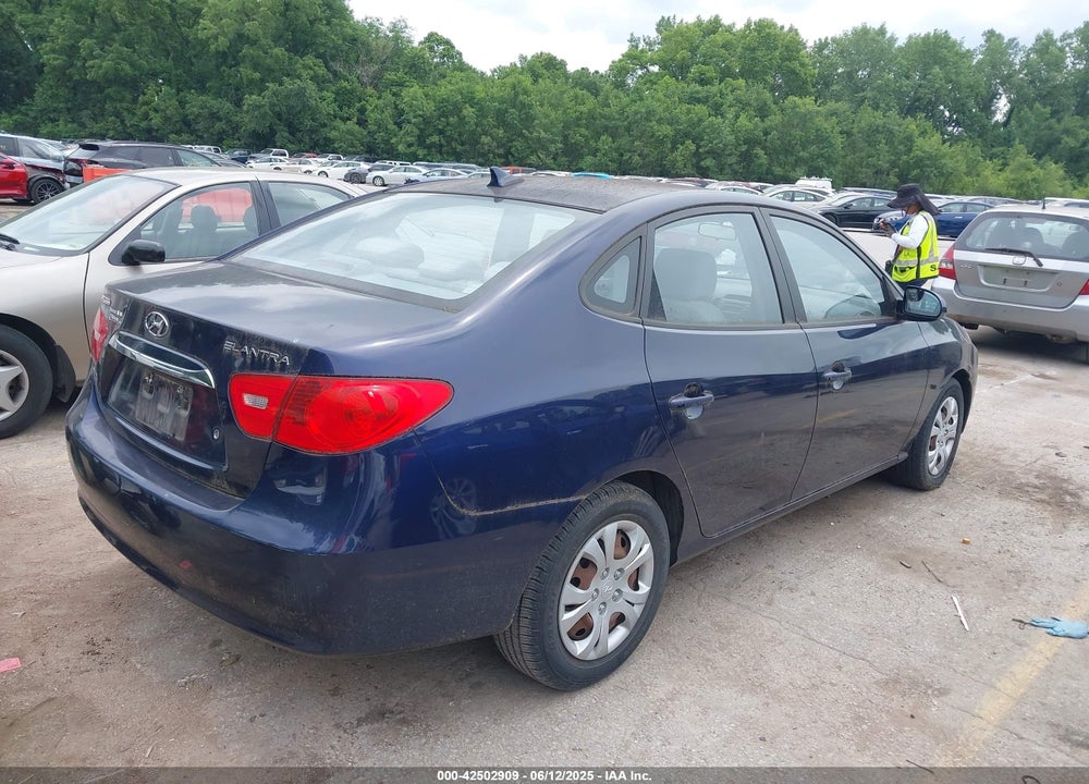 2010 HYUNDAI ELANTRA VIN: KMHDU4AD5AU990499