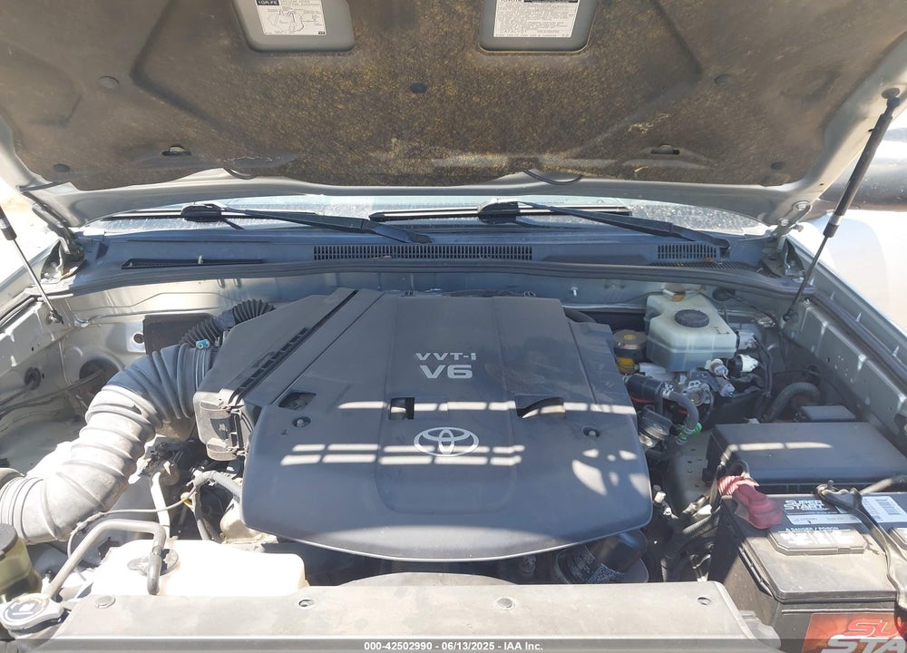 2004 TOYOTA 4RUNNER SR5 V6 VIN: JTEBU14R640030472