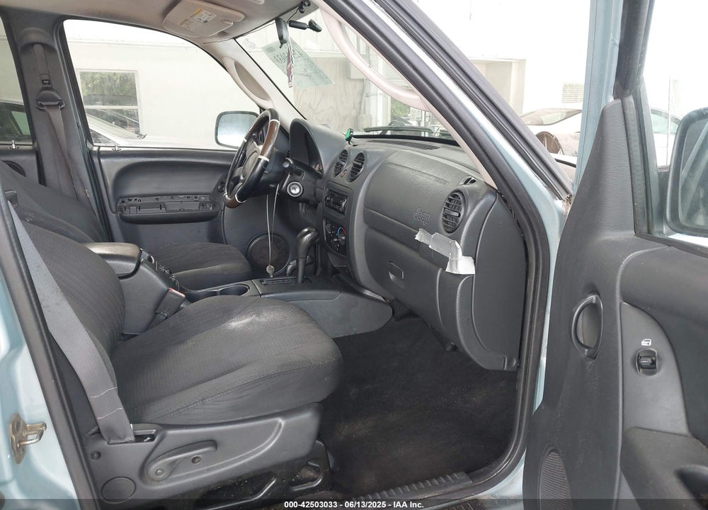 2003 JEEP LIBERTY SPORT VIN: 1J4GL48K13W541394