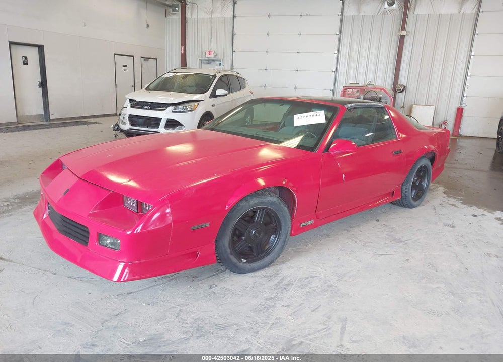 1992 CHEVROLET CAMARO RS VIN: 1G1FP23E7NL135628