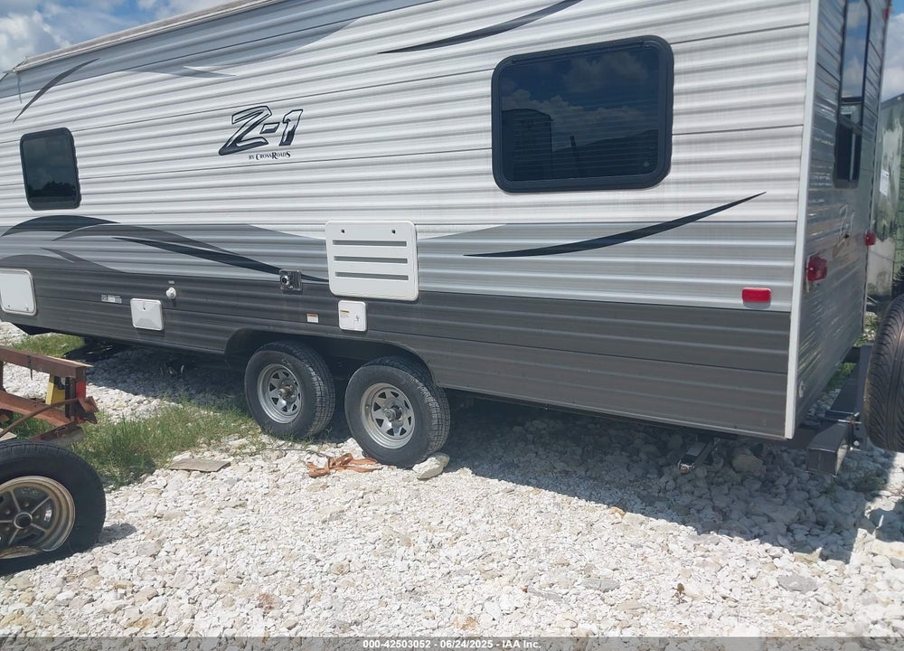 2016 CROSSROADS CAMPER VIN: 4V0TC2120GJ009162