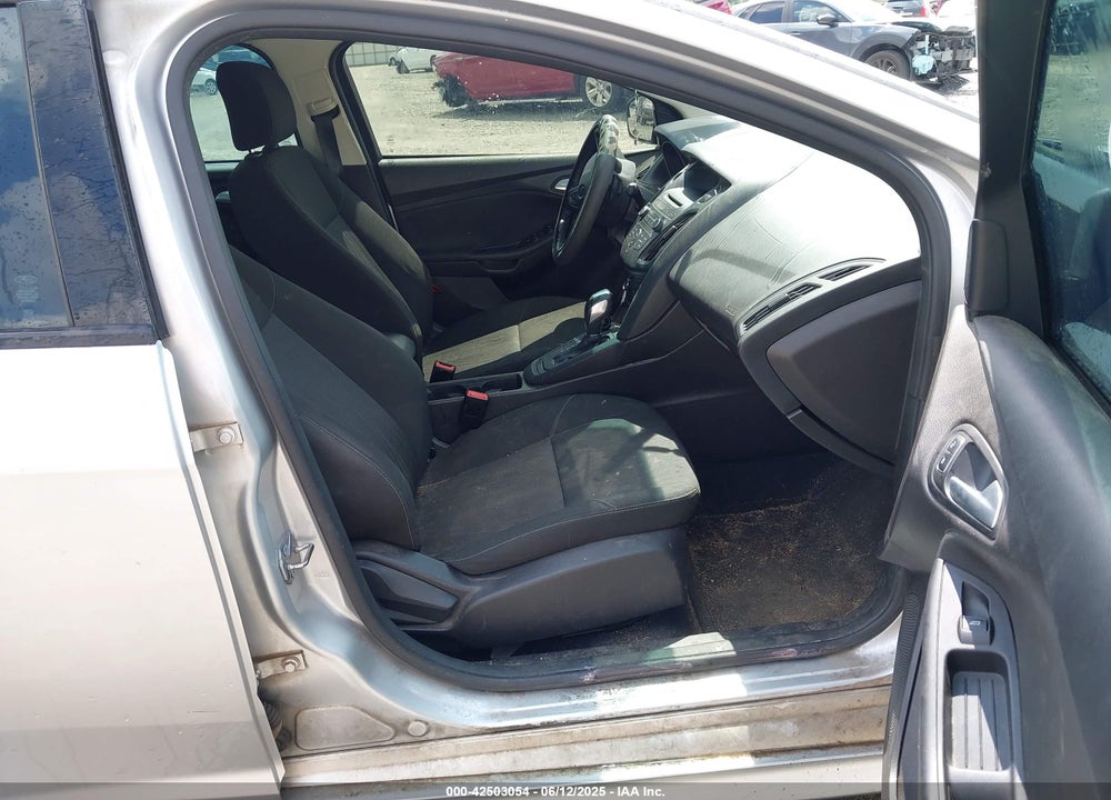 2015 FORD FOCUS VIN: 1FADP3F2XFL259311