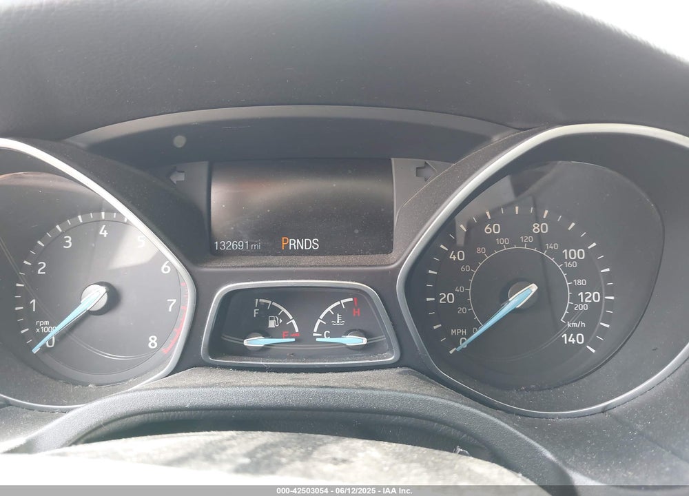 2015 FORD FOCUS VIN: 1FADP3F2XFL259311