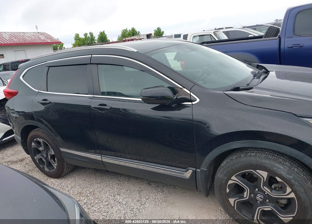 2018 HONDA CR-V VIN: 7FARW2H9XJE046432