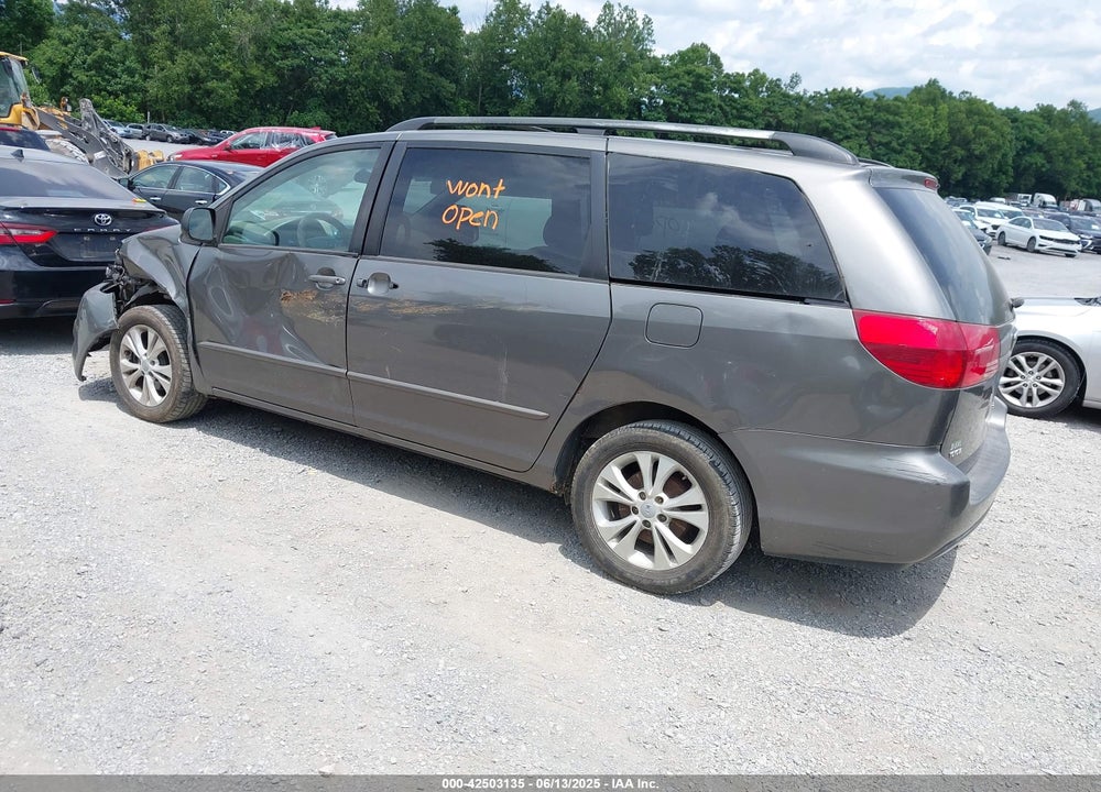 2004 TOYOTA SIENNA LE VIN: 5TDZA23C74S123058