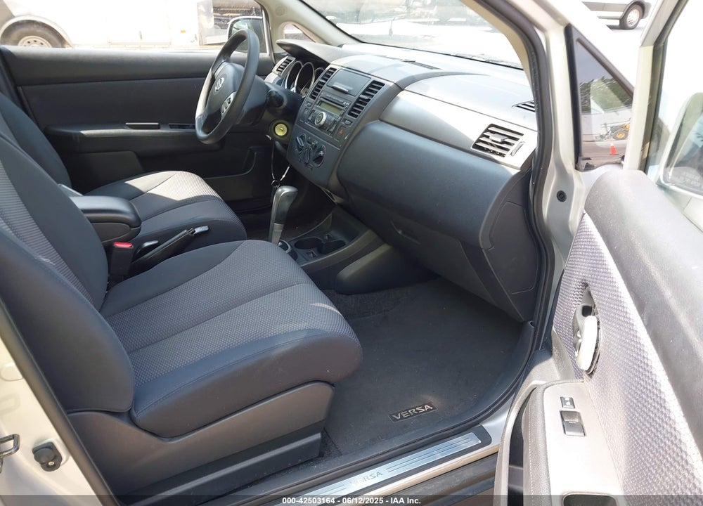 2007 NISSAN VERSA 1.8SL VIN: 3N1BC13E37L449721