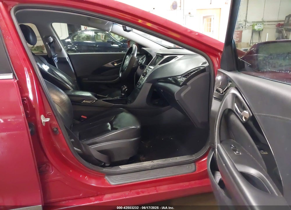 2012 HYUNDAI AZERA VIN: KMHFG4JG7CA183643