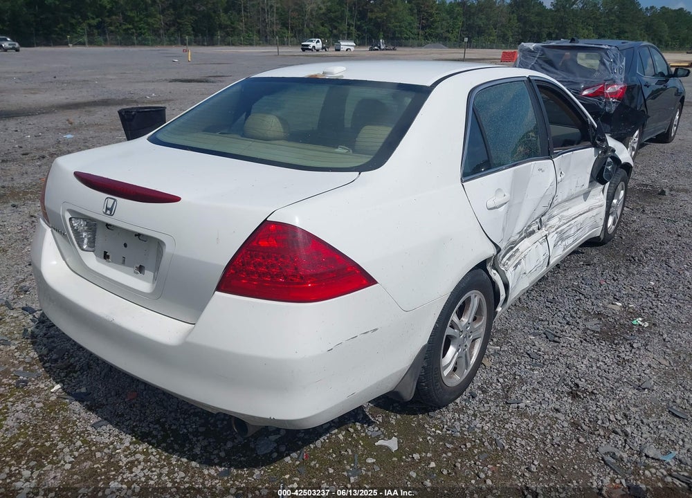 2006 HONDA ACCORD VIN: 1HGCM56856A168572
