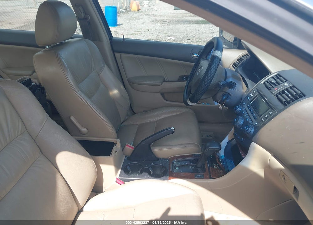 2006 HONDA ACCORD VIN: 1HGCM56856A168572