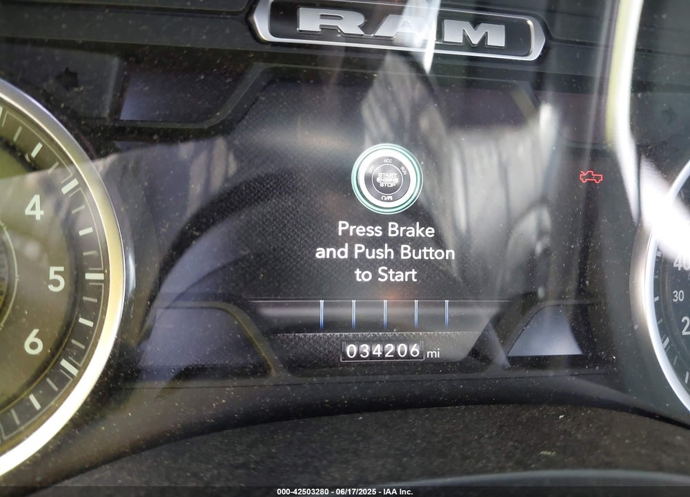 2022 RAM 1500 VIN: 1C6SRFFT1NN401769