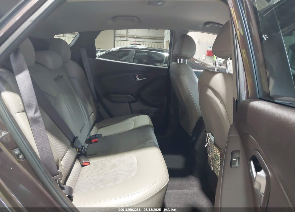 2014 HYUNDAI TUCSON VIN: KM8JU3AG8EU925286