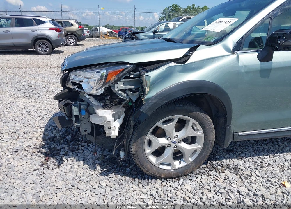 2018 SUBARU FORESTER VIN: JF2SJAWC1JH480499
