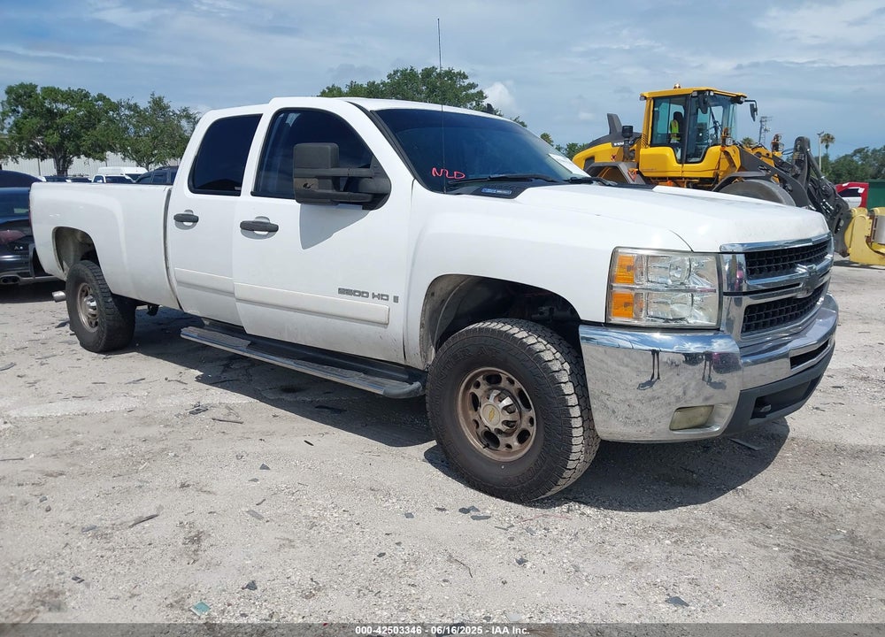 2008 CHEVROLET SILVERADO 2500HD LT2 VIN: 1GCHC23648F108250