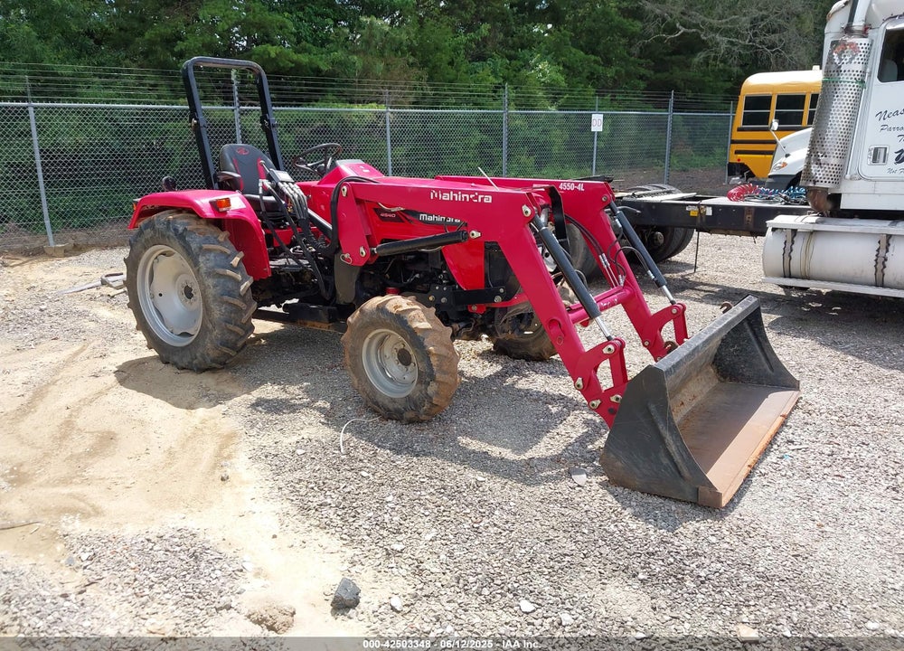 2020 MAHINDRA 4540 4WD UTILITY TRACTOR VIN: MRCNY7526