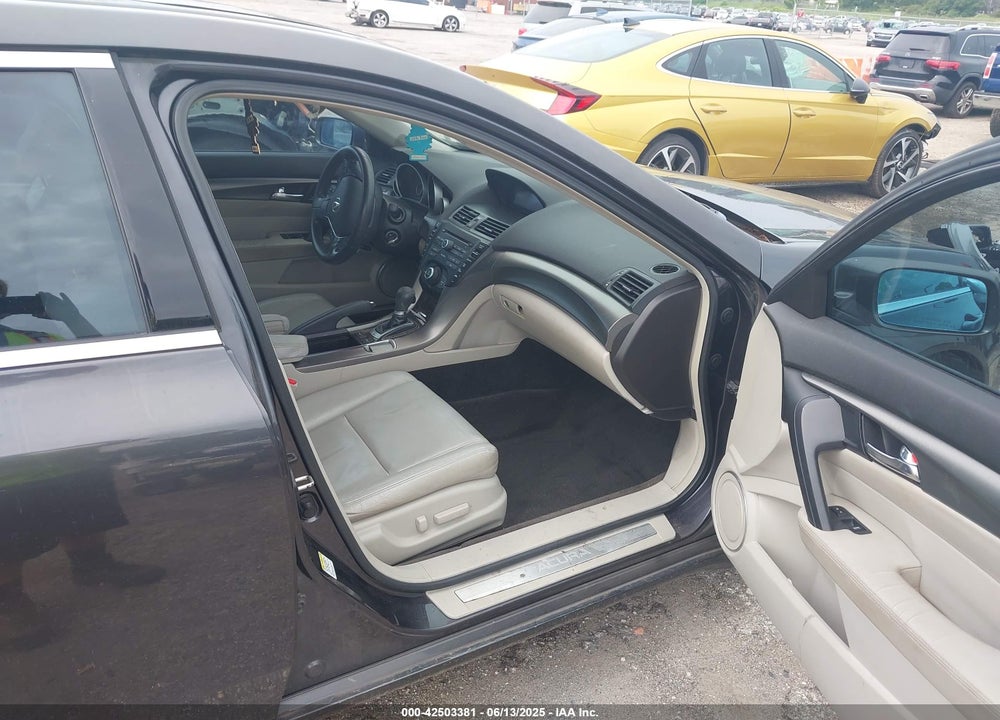 2012 ACURA TL 3.5 VIN: 19UUA8F21CA015659