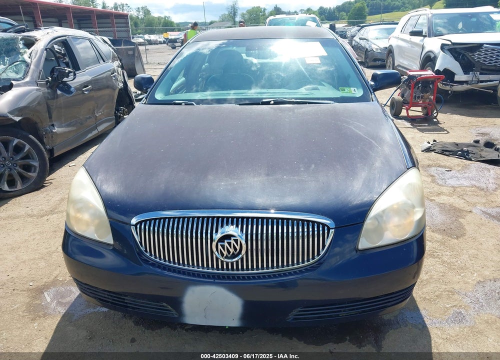 2008 BUICK LUCERNE CXL VIN: 1G4HD572X8U102434