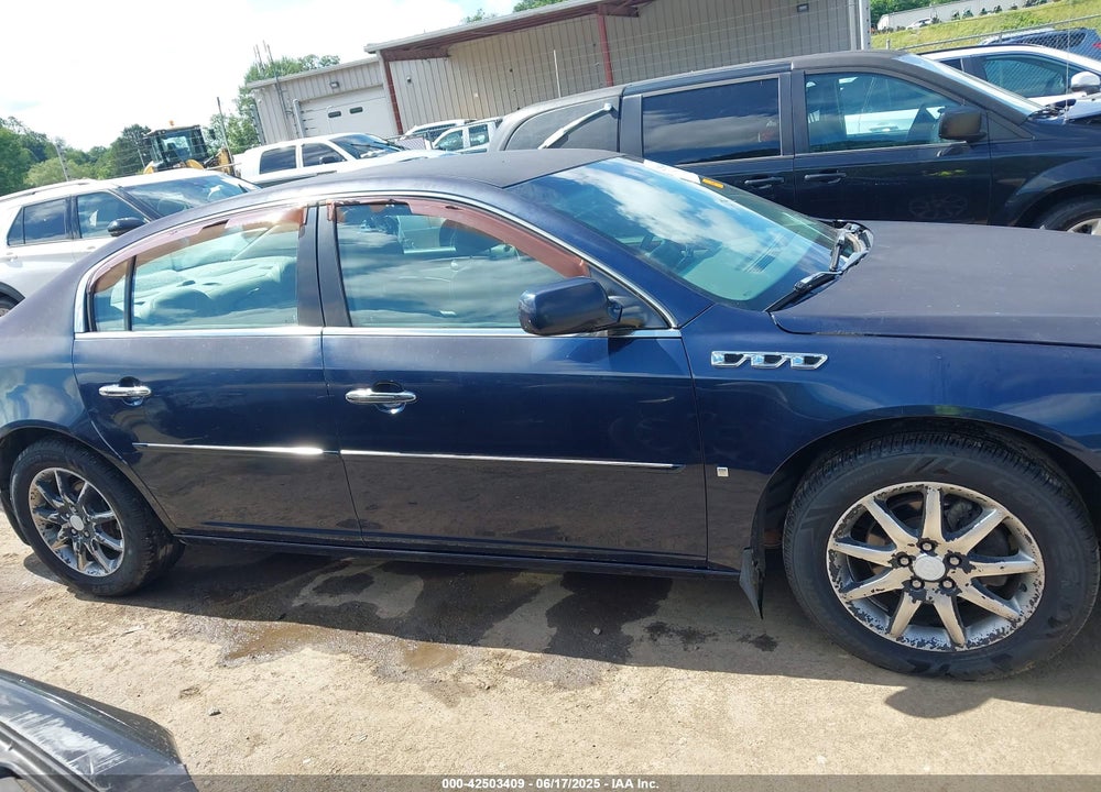 2008 BUICK LUCERNE CXL VIN: 1G4HD572X8U102434
