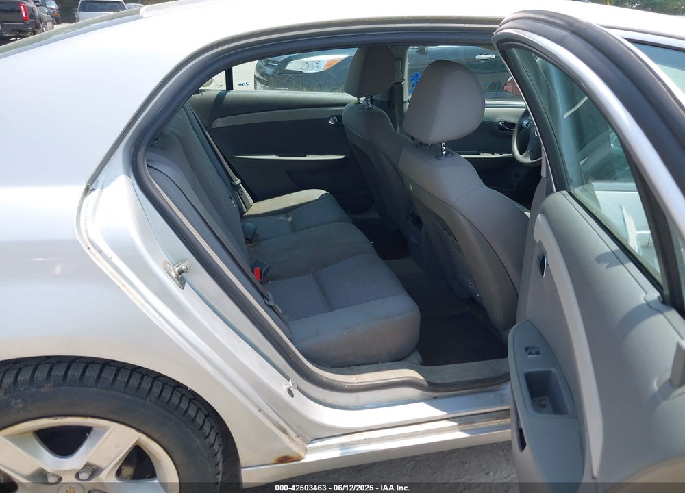 2011 CHEVROLET MALIBU LS VIN: 1G1ZB5E15BF121597