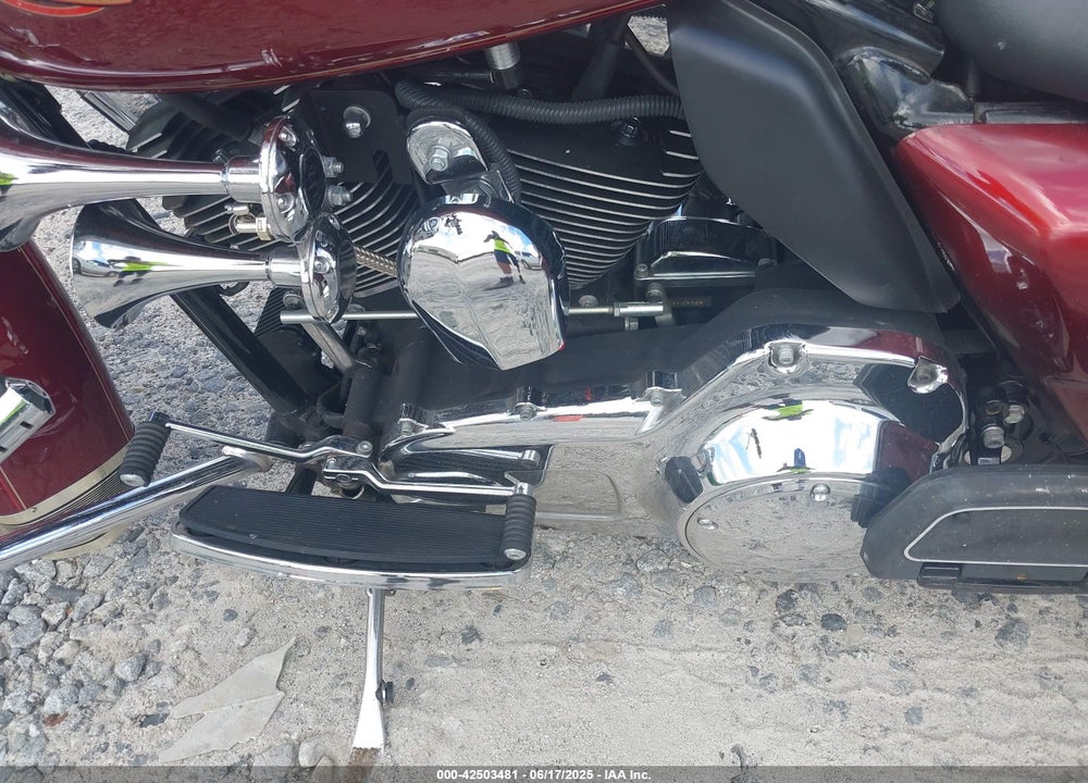 2009 HARLEY-DAVIDSON FLHTC VIN: 1HD1FF4179Y643516