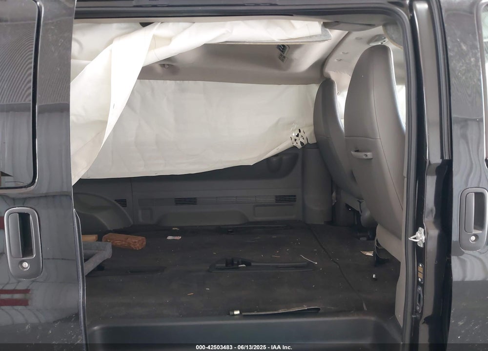 2010 GMC SAVANA 1500 LT VIN: 1GKUGCD46A1130635