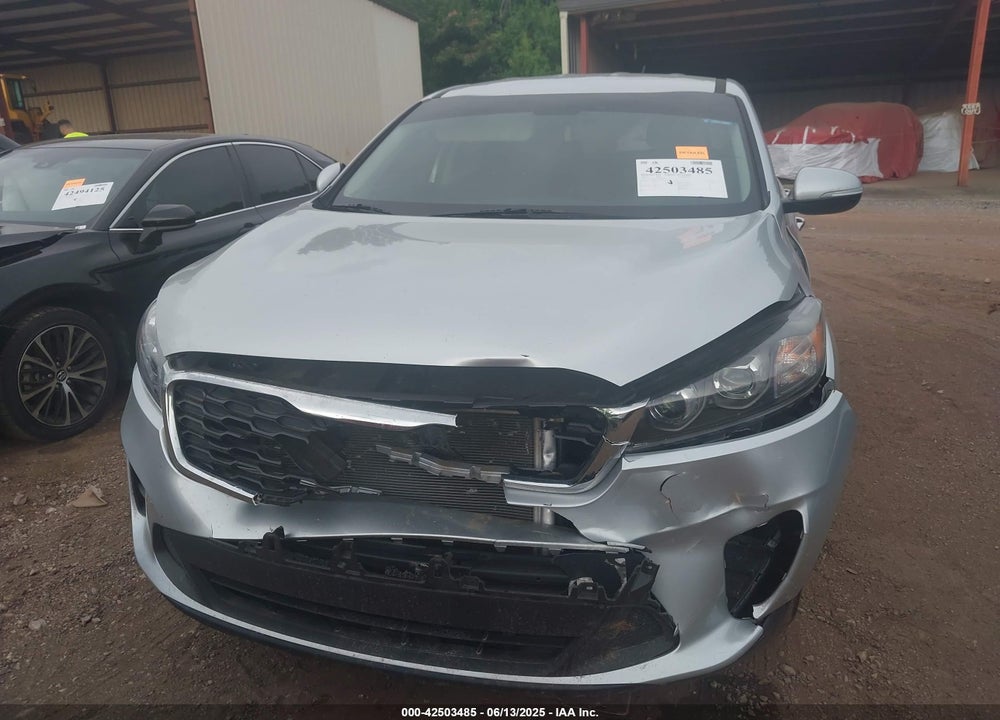 2019 KIA SORENTO 3.3L LX VIN: 5XYPGDA55KG570584