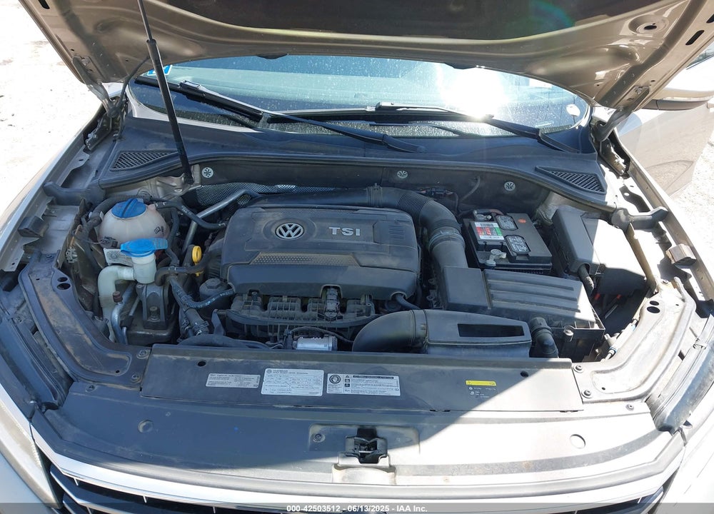 2016 VOLKSWAGEN PASSAT VIN: 1VWAT7A31GC048948