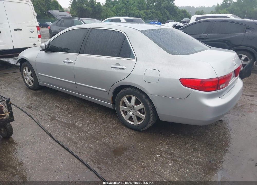 2005 HONDA ACCORD 3.0 EX VIN: 1HGCM66845A070833