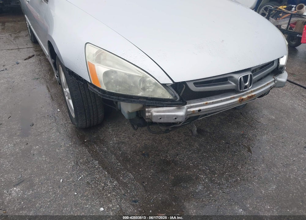 2005 HONDA ACCORD 3.0 EX VIN: 1HGCM66845A070833