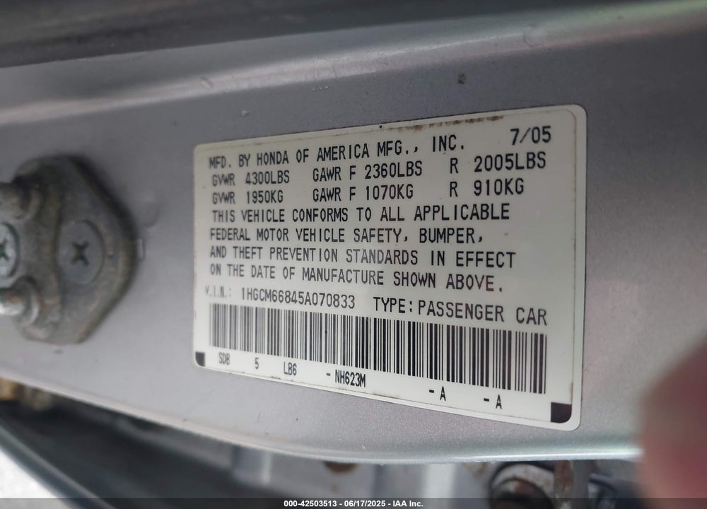 2005 HONDA ACCORD 3.0 EX VIN: 1HGCM66845A070833