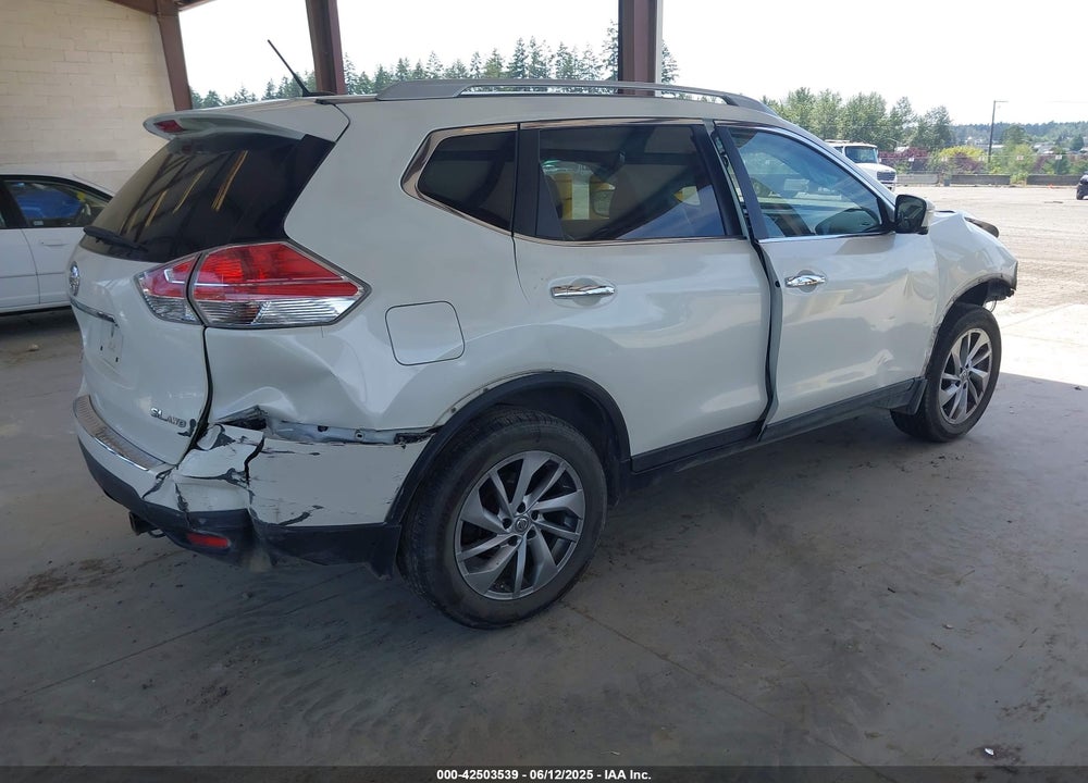 2015 NISSAN ROGUE SL VIN: 5N1AT2MV4FC774798