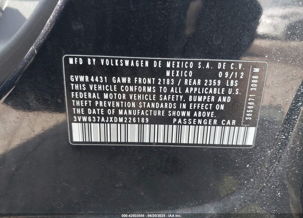 2013 VOLKSWAGEN JETTA HYBRID SEL VIN: 3VW637AJXDM226189